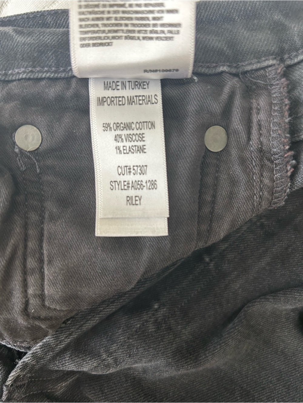 Agolde Riley Cropped High-Rise Jeans - Picture 3 of 3